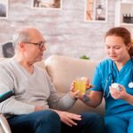Trabajo para niñeras para adultos